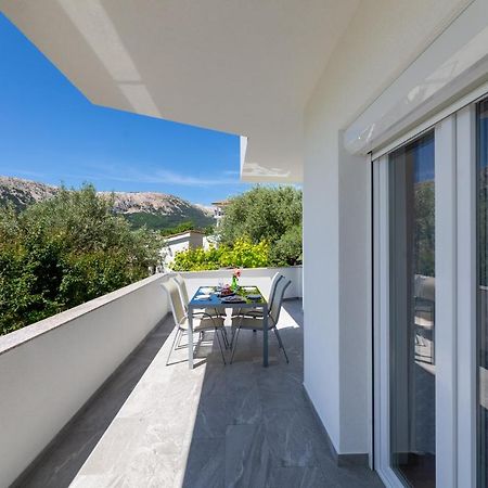 Apartments Lucija バスカ エクステリア 写真