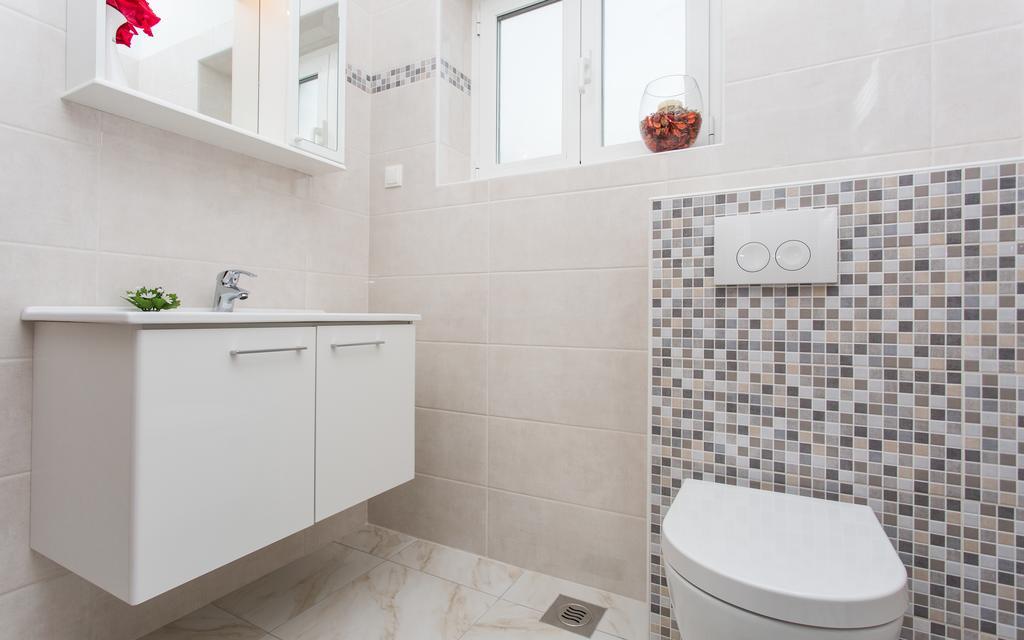 Apartments Lucija バスカ エクステリア 写真