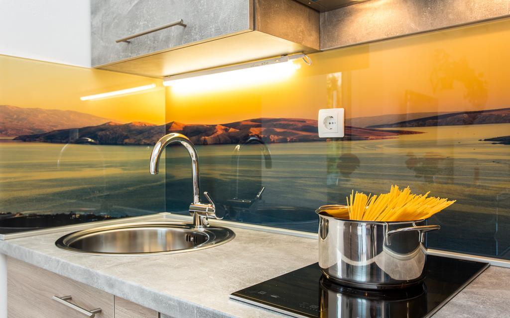 Apartments Lucija バスカ エクステリア 写真